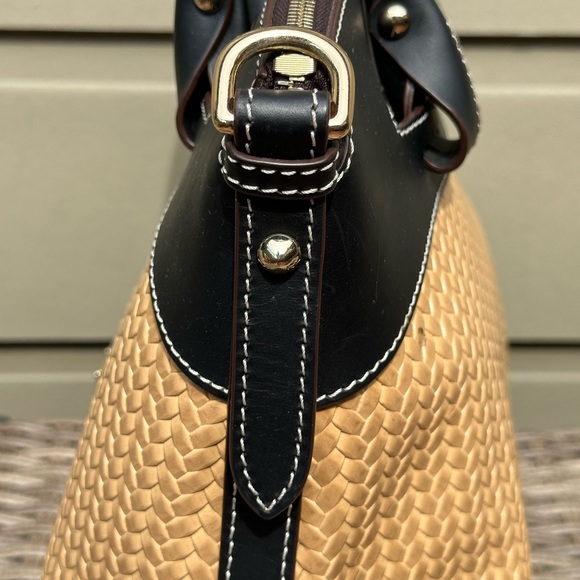 Dooney&Bourke Beacon Satchel - Picture 6 of 12
